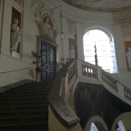 Appartement Residenza Spinelli à Naples Extérieur photo